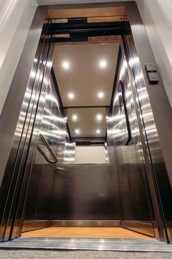 Flat 3, Cromwell Road, 1 Bedroom Studio Appartamento *